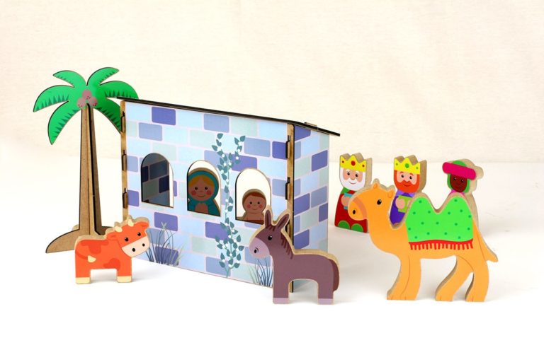 Portal de Belén de madera Monta tu propio portal de Belén | Pilarín